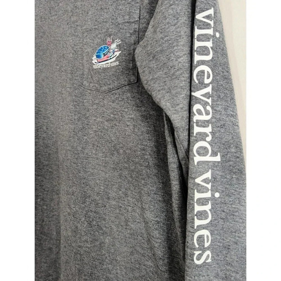 Vineyard Vines Unisex Ski Whale Pocket Tee - Gray Long Sleeve - Size Large - Picture 6 of 8